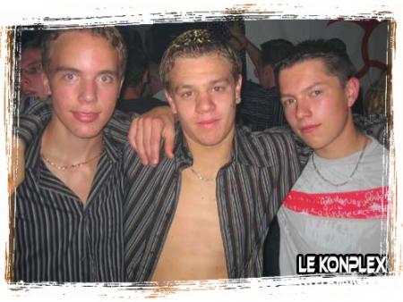 JeRoMe, LoIc FeAt NiCoLaS...