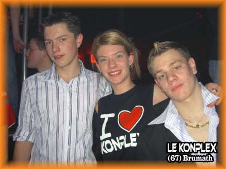 NiCo CaRoLe FeAt LoIc...