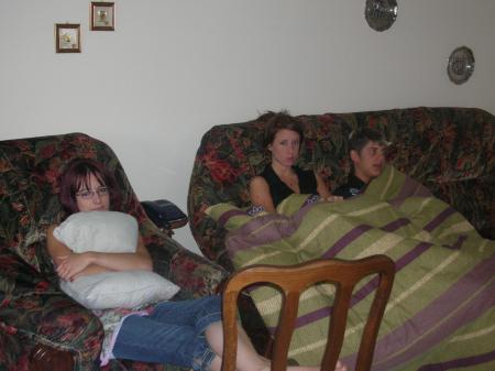 LN, MoI fEaT jErEm...