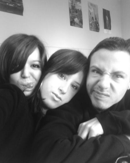 ZaZ, mOi FeAt JeReM...